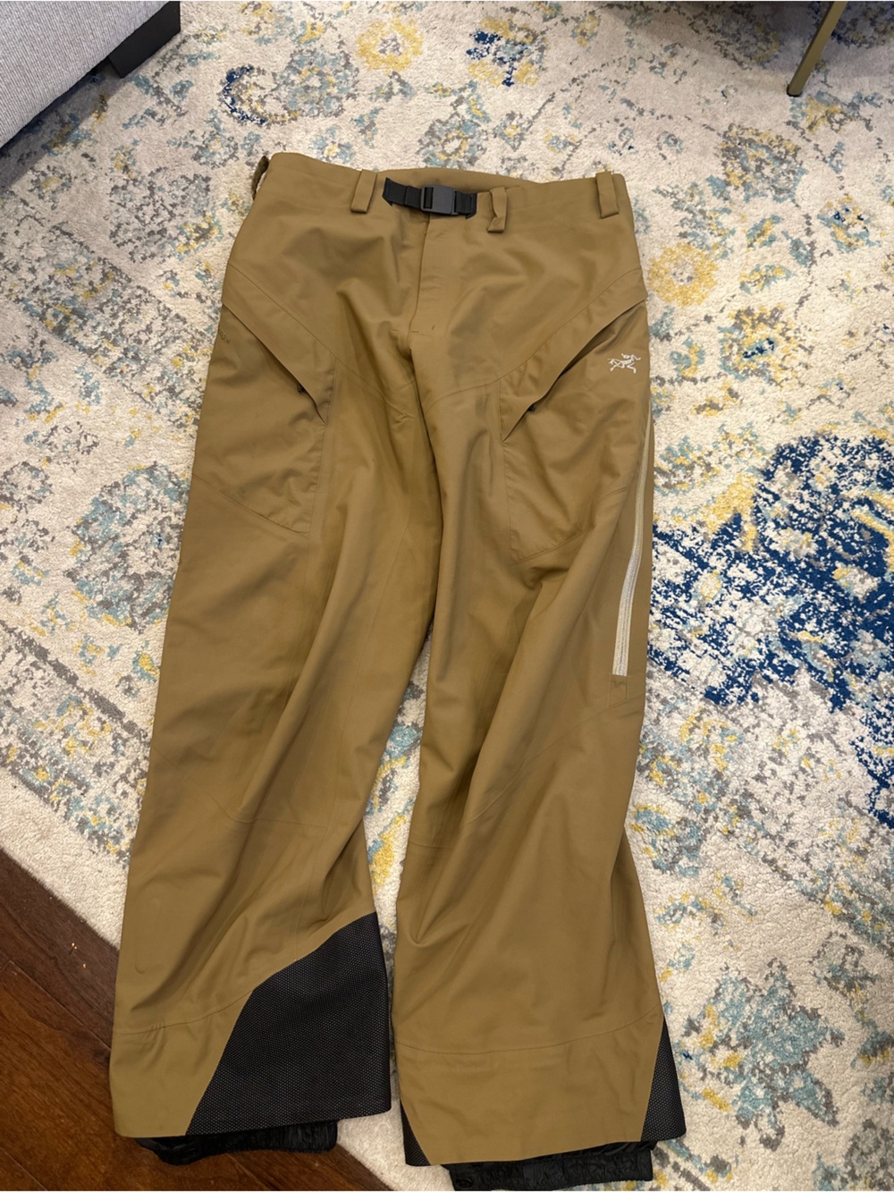 Arc'teryx Men's Tan Cargo Shell Pants